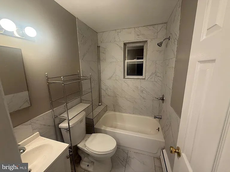 326 Van Kirk St — Photo 11
