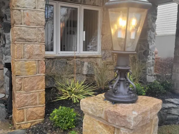 (undisclosed Address), Staten Island, NY 10306