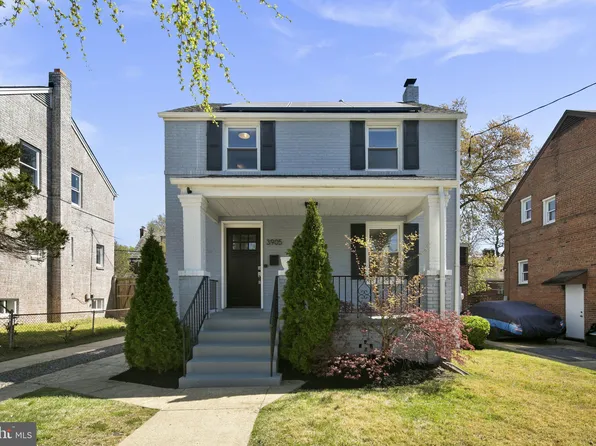 3905 17th Pl NE, Washington, DC 20018