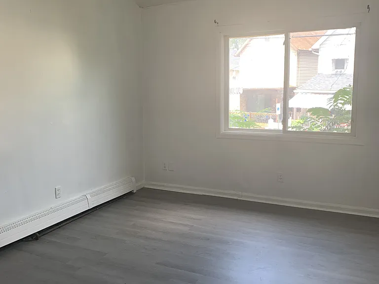 45-47 Kidder St #45 — Photo 8