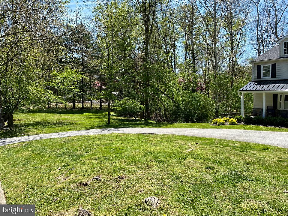 2 Castle Rock Dr, Havertown, PA 19083 Zillow