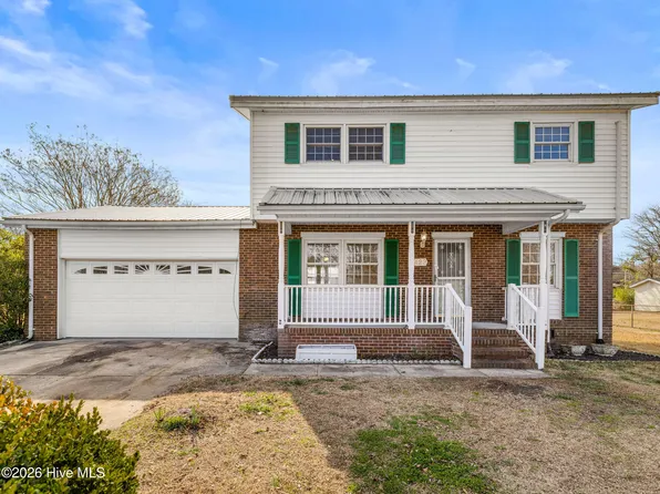 422 Thomas Drive, Jacksonville, NC 28546