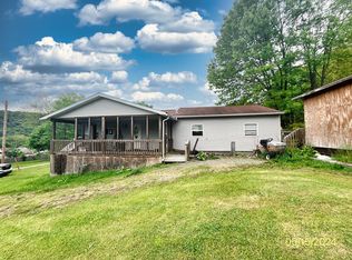 707 Chestnut St, Reno, PA 16343