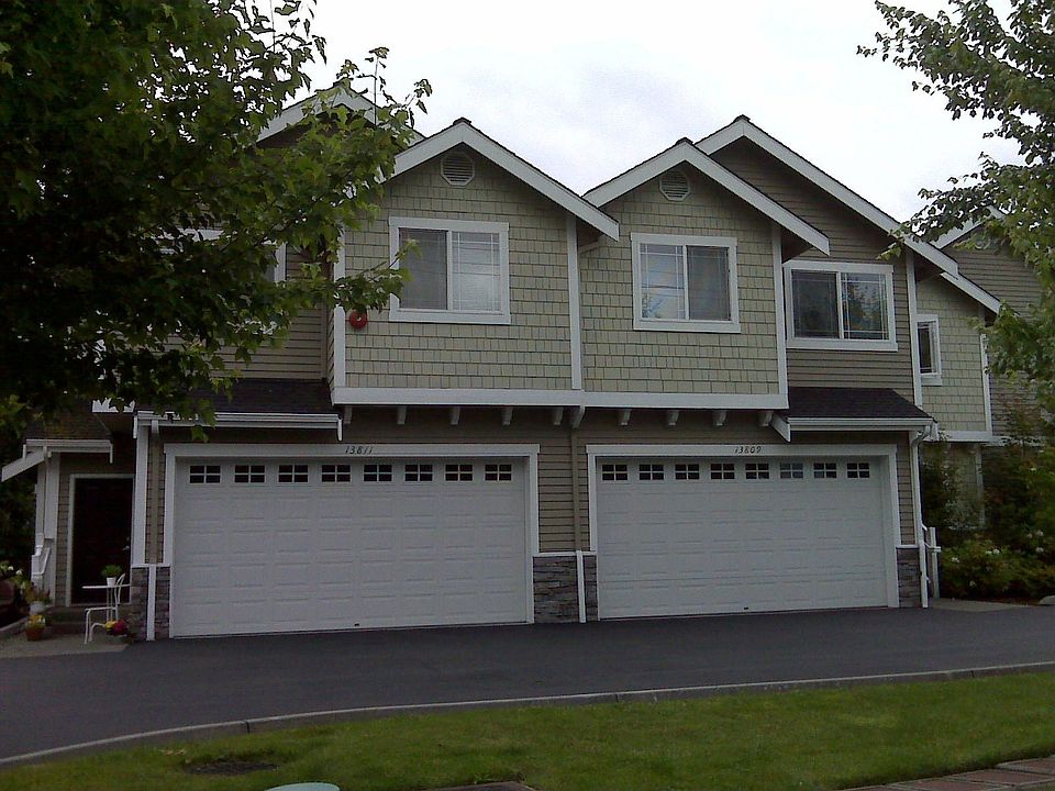 13801 SE Allen Rd (right)