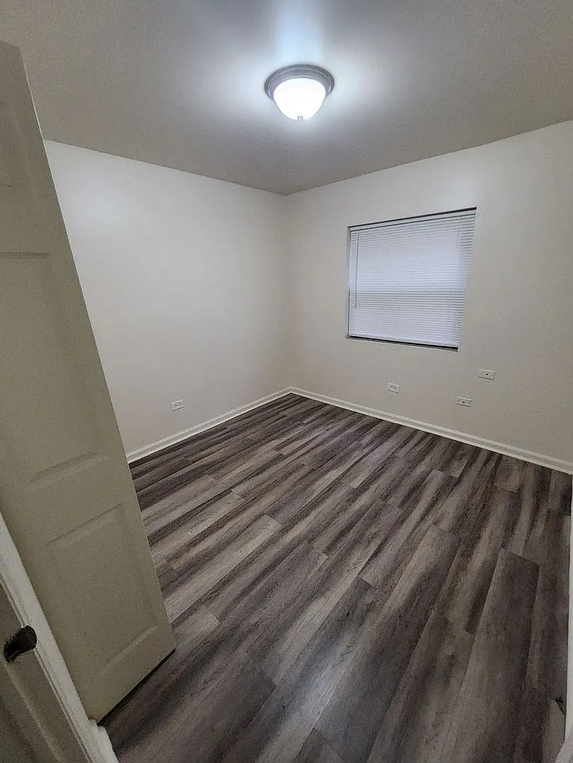 6650 S Drexel Ave. — Photo 4