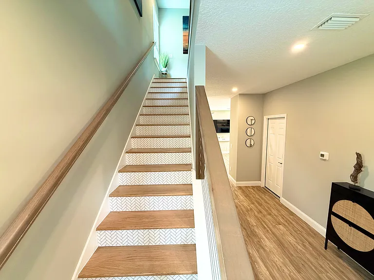 2570 Hilltop Rd — Photo 12