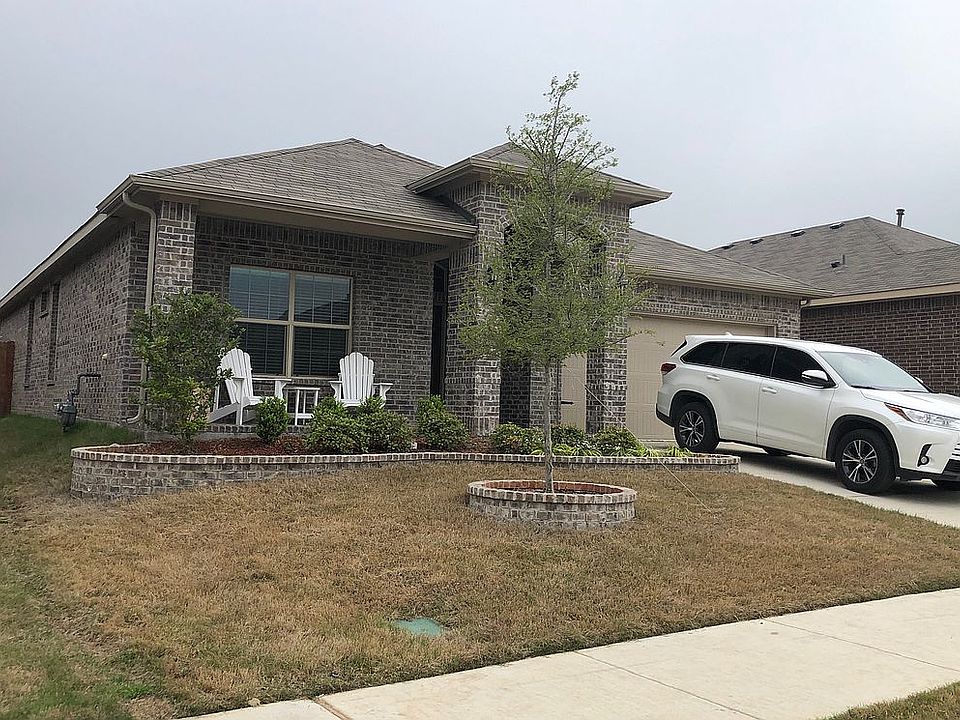 1st image of 2532 Clay Creek Ln