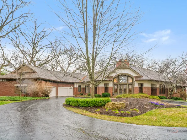 132 N Wynstone Dr, North Barrington, IL 60010