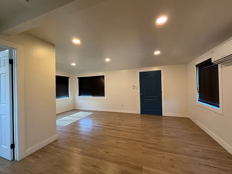 612 E Alvarado St — Photo 7