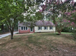 5238 Chestnut Fork Rd, Gloucester, VA 23061