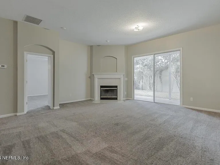 684 Sid Dr — Photo 17
