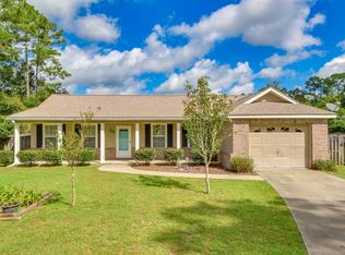 54 Goldfinch Way, Crawfordville, FL 32327