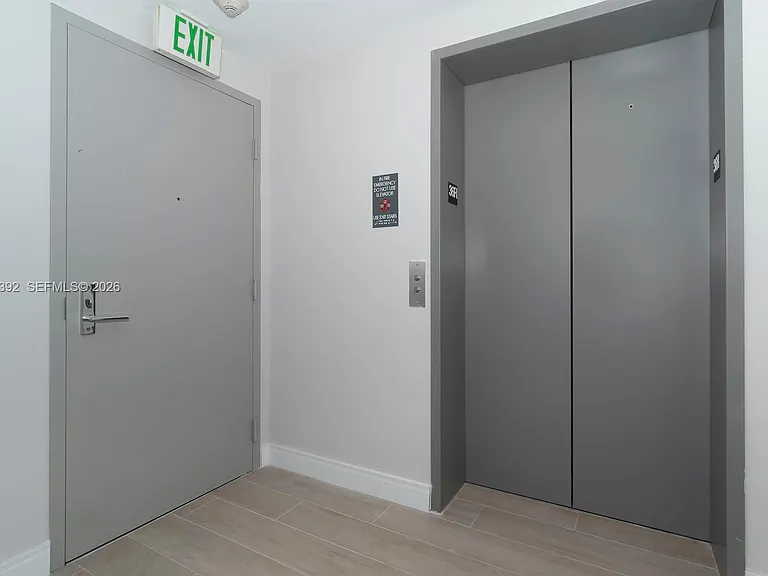 488 NE 18th St #3608 — Photo 29