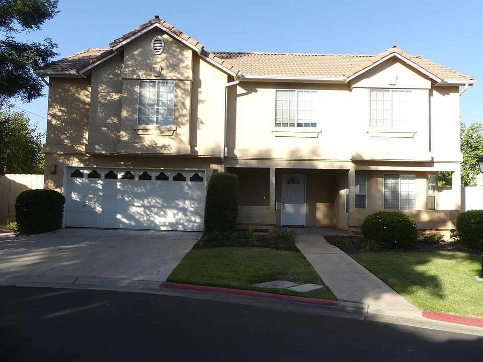 1st image of 2444 E Fir Ave
