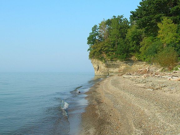 Long Beach, one quarter milesouthwest of Edgewater