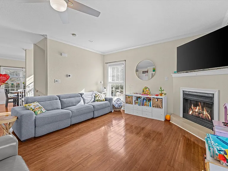 9512 14th Bay St — Photo 12