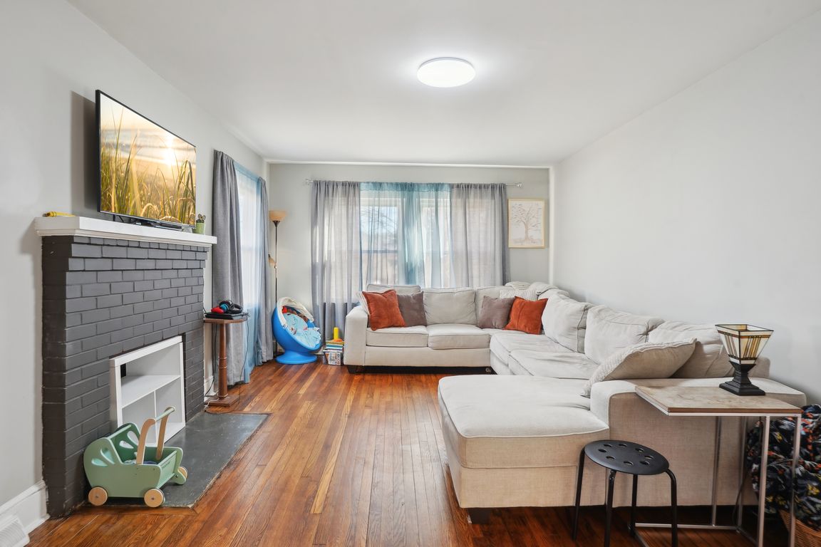 Linwood Dr-006.jpg