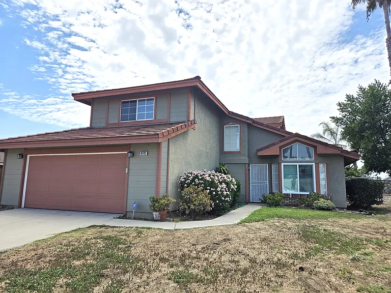 16183 Harvey Dr — Photo 3
