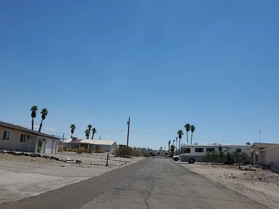 5th image of 1755 Quartz Ln