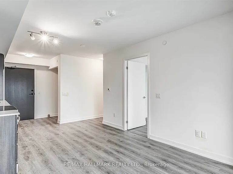 1480 Bayly St #1413 — Photo 16