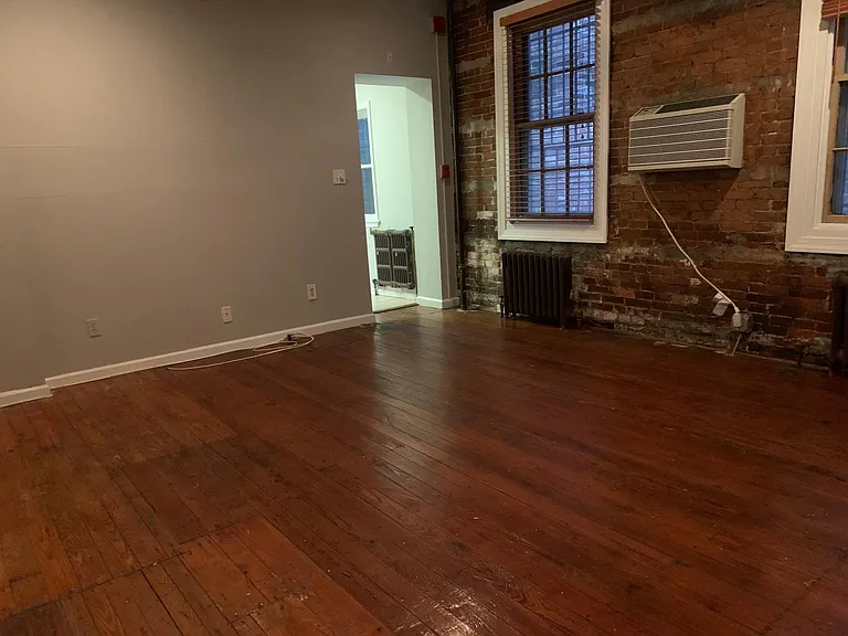 1909 Spruce St #1R — Photo 6
