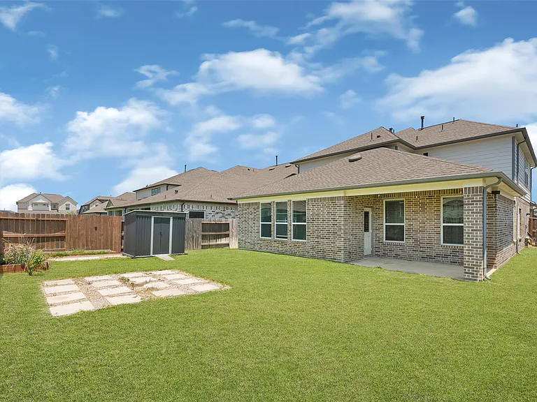 19723 Vino Vale Dr — Photo 32