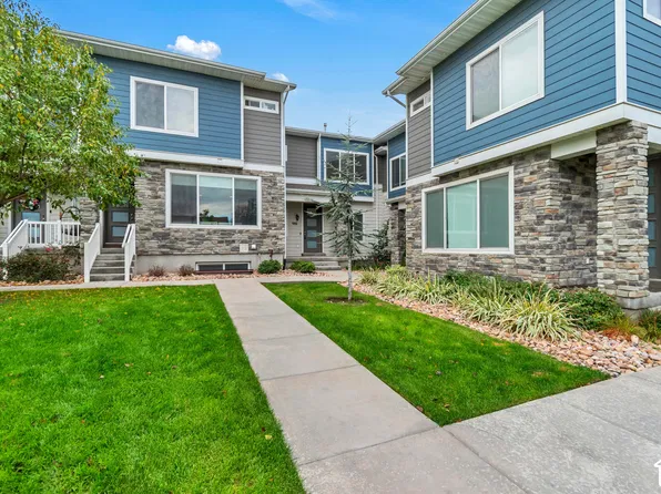 986 W Cyan Valley Way S, Riverton, UT 84065