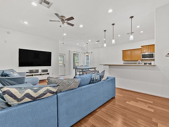 5th image of 4227 Barossa Valley Ln