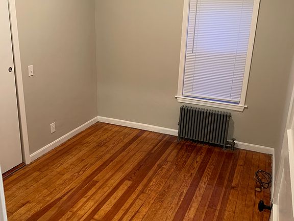 5th image of 50-52 Crandall St #2
