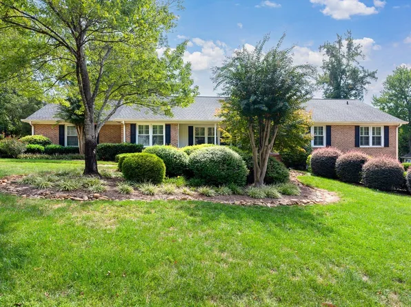 109 Silver Creek Ct, Greer, SC 29650