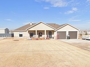 508 Walker Farm Rd, Carlsbad, NM 88220