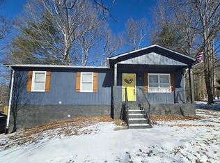 2696 Tablerock Rd, Lenoir, NC 28645