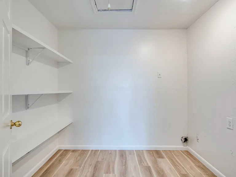 1306 Glenda Dr #A — Photo 17
