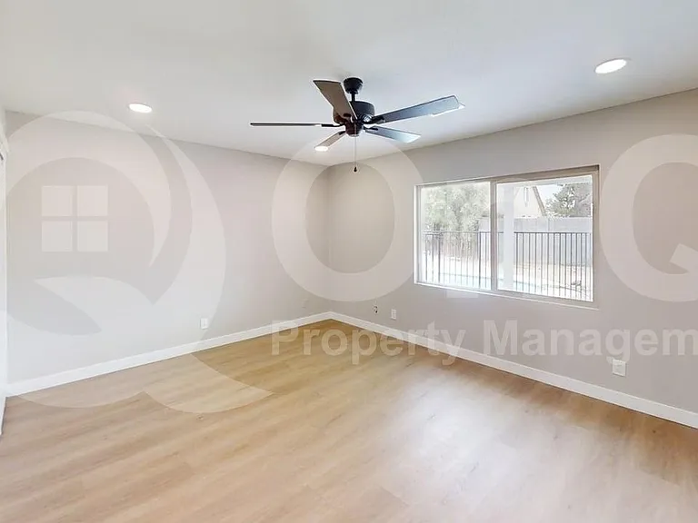 9459 N 64th Dr — Photo 11
