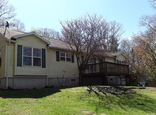 43 Wrong Turn Ln, Tunkhannock, PA 18657