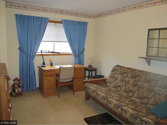 3rd image of 3674 Linden Pl