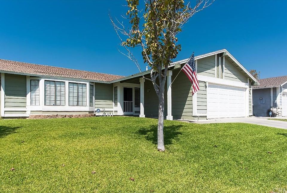 2nd image of 7520 Elm Ct
