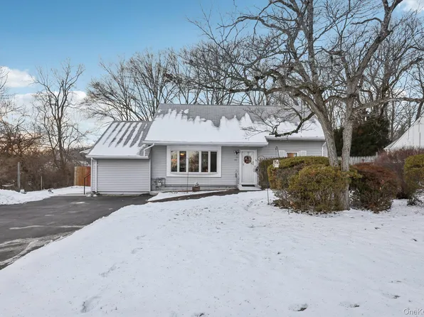 375 Laurel Road, Pearl River, NY 10965