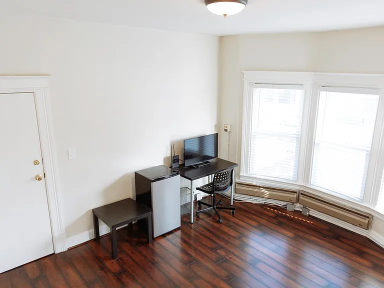 4826 Geary Blvd #1 — Photo 3