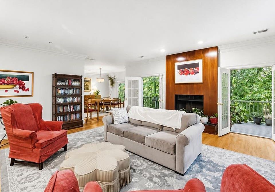 1st image of 1509 Sheridan Walk