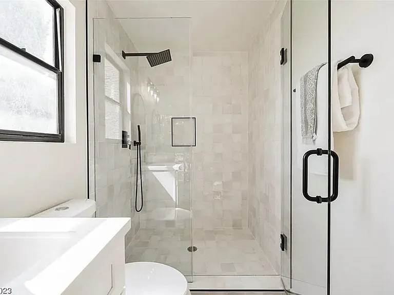 2804 Autumn Haze Ln — Photo 12