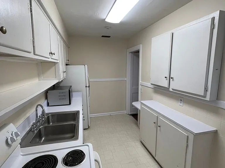 7420 Hampton Blvd — Photo 7