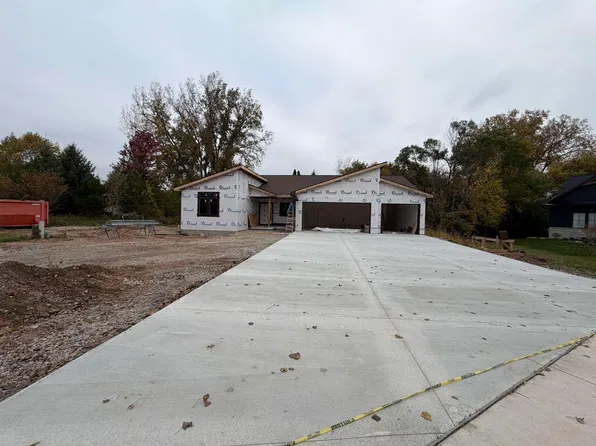 1274 S Sedona Ct, Oneida, WI 54155