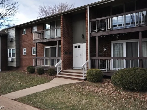 18 Deanna Dr BLDG 18 #48, Hillsborough Twp., NJ 08876