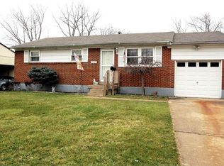 10227 Season Dr, Cincinnati, OH 45251