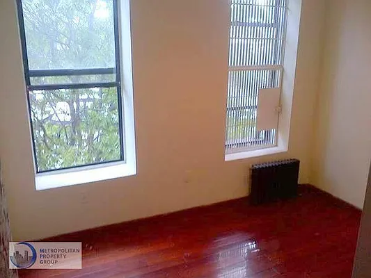 Rented by Metropolitan Property Group | media 17