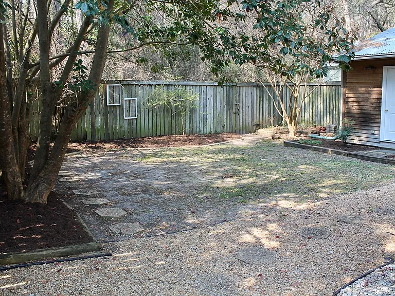220 81st St #B — Photo 22