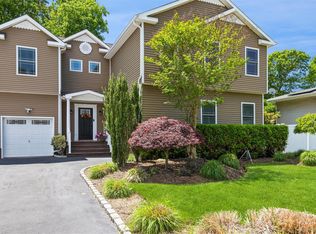 119 Jacqueline Lane, Centereach, NY 11720