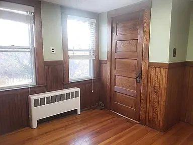 2 bed, 1.0 bath, 1100 sqft, $2,550 — Photo 2