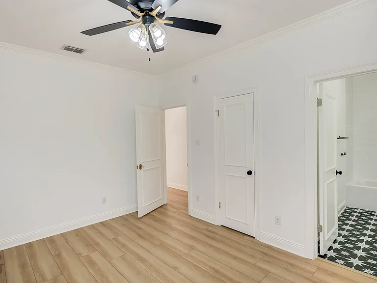 316 Autumn Ridge Dr — Photo 29